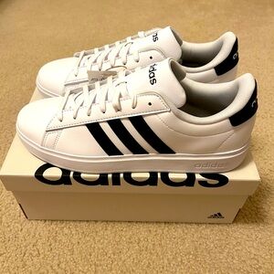 Adidas Grand Court 2.0 Sneakers White/Black Size 11. Brand New with Tags!
